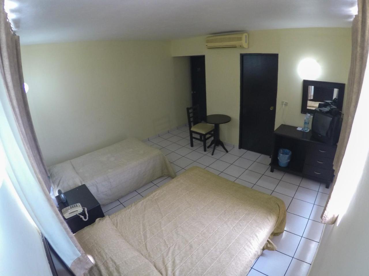 Guamuchil Hotel Davimar מראה חיצוני תמונה