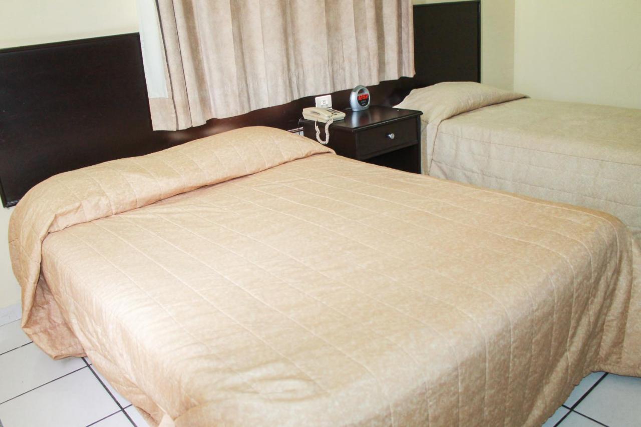 Guamuchil Hotel Davimar מראה חיצוני תמונה